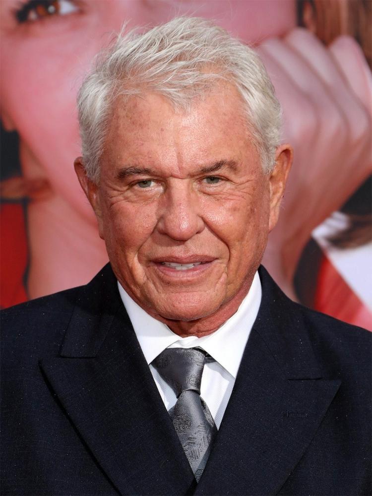Photo of Tom Berenger