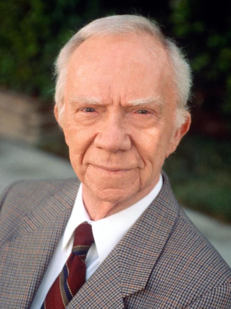Photo of Ray Walston