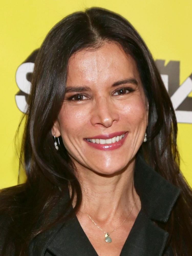 Photo of Patricia Velasquez
