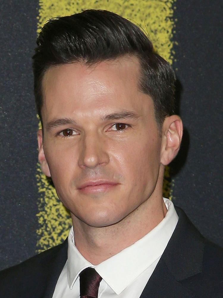 Photo of Mark Hapka