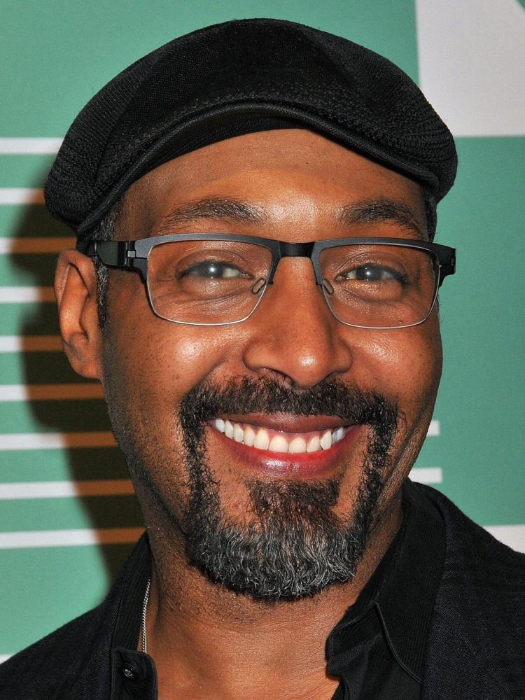 Photo of Jesse L. Martin