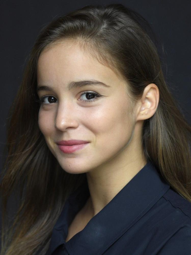 Photo of Alba Baptista