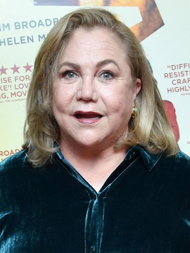 Photo of Kathleen Turner