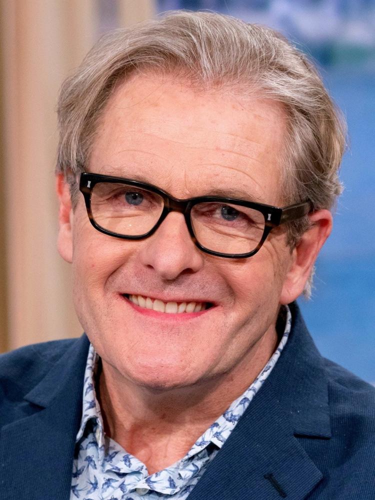 Photo of Robert Bathurst