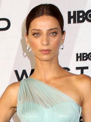 Angela Sarafyan
