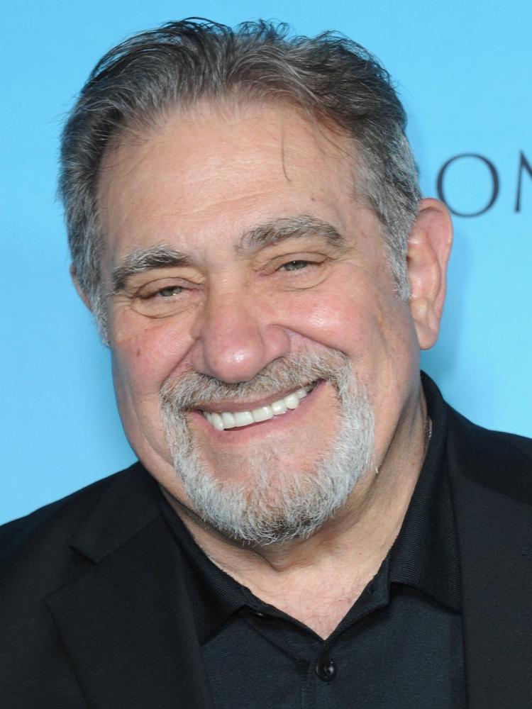 Photo of Dan Lauria