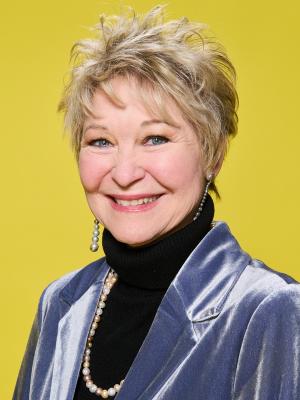 Dee Wallace