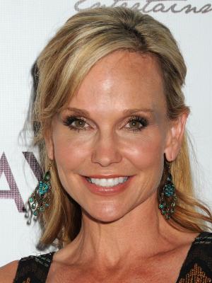 Sandra Dee Robinson