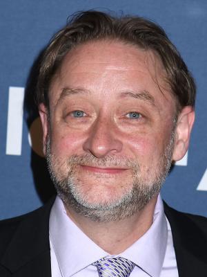 Darren Dean