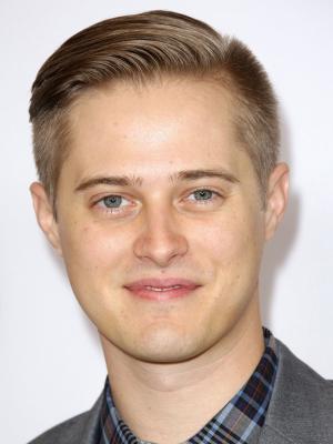 Lucas Grabeel