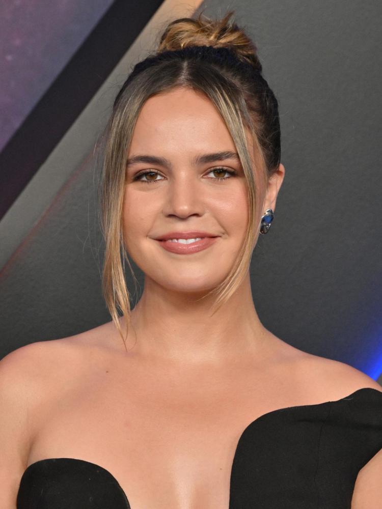 Photo of Bailee Madison
