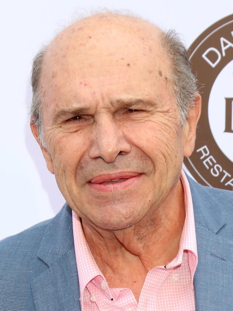 Photo of Robert Costanzo