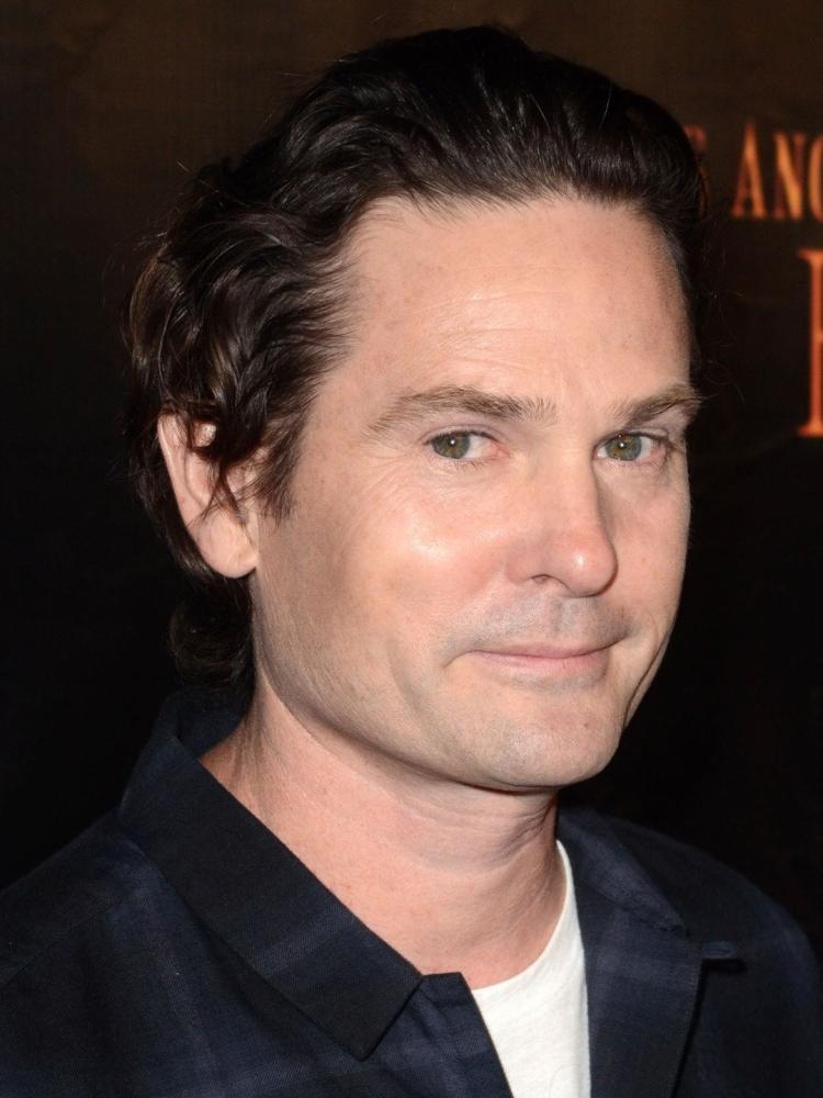 Photo of Henry Thomas