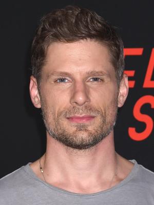 Matt Lauria