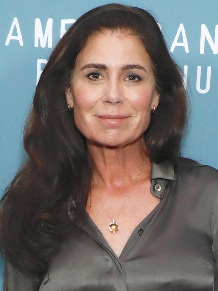 Photo of Maura Tierney