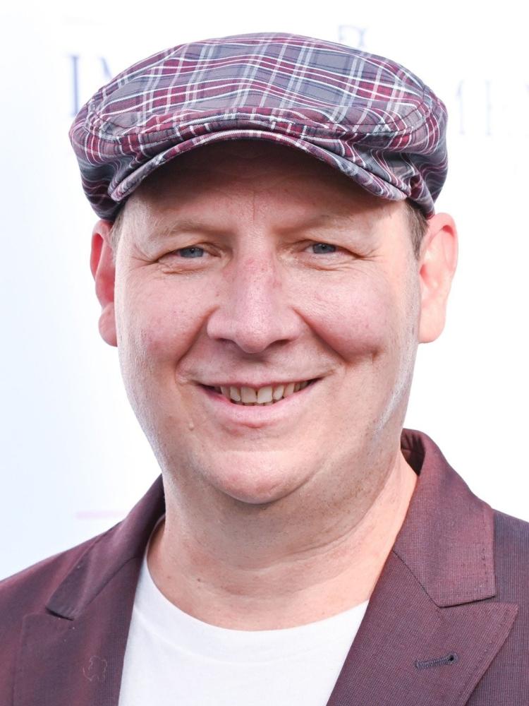 Photo of Dan Bakkedahl