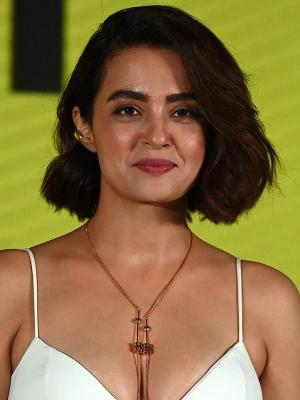 Surveen Chawla