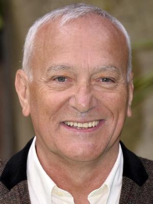 Simon Greenall