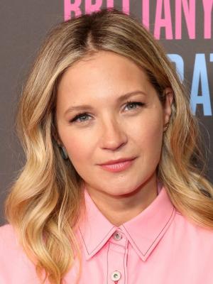 Vanessa Ray