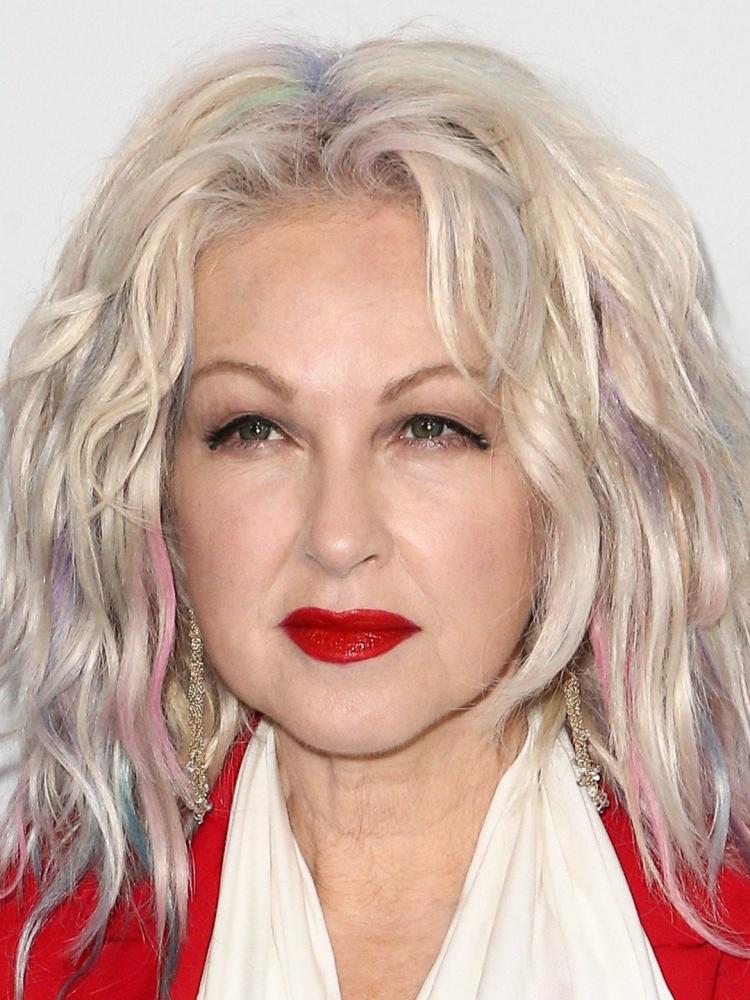 Photo of Cyndi Lauper