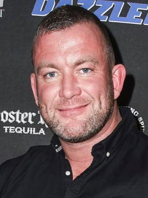 Lee Charles