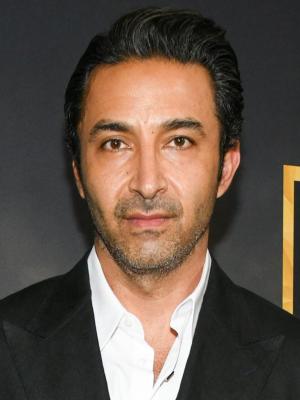 Pej Vahdat