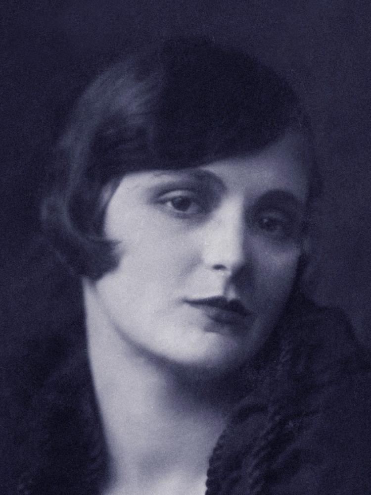 Photo of Camilla Horn