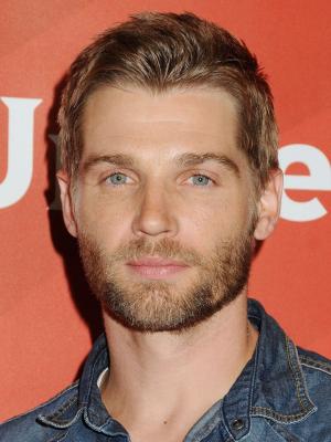 Mike Vogel