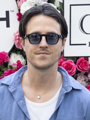 Shane Harper