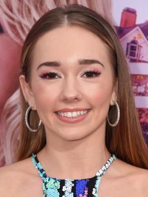 Holly Taylor